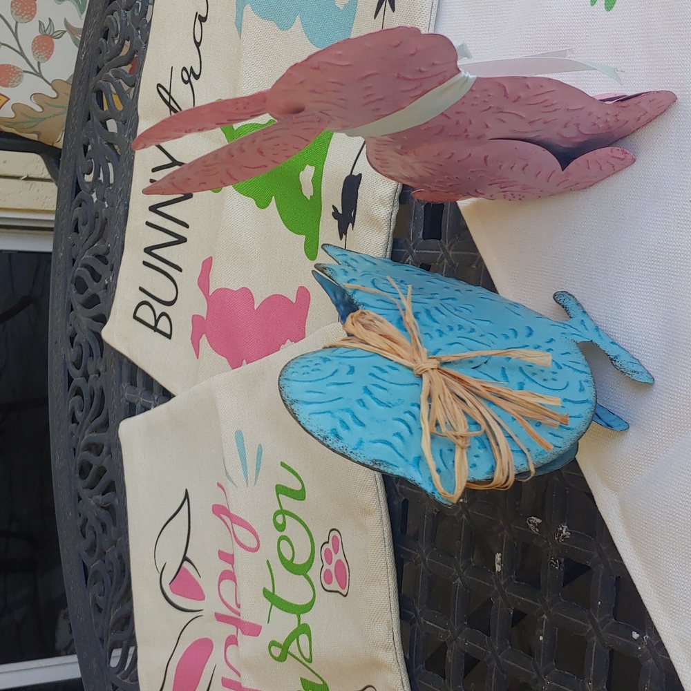 Easter Decorations - Picture 2 of 3